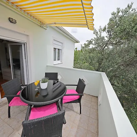 Apartments Mia Bibinje Exterior photo