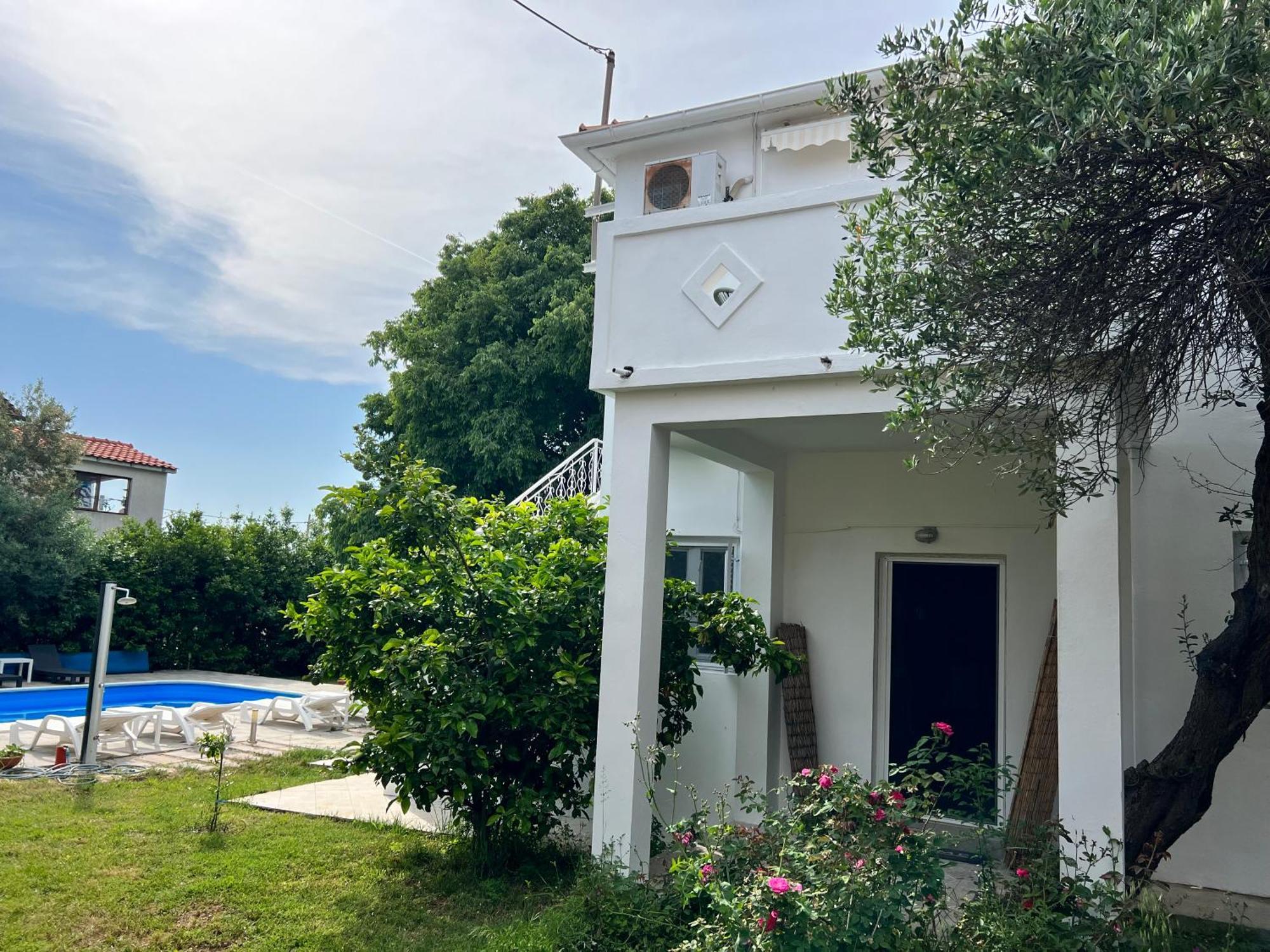 Apartments Mia Bibinje